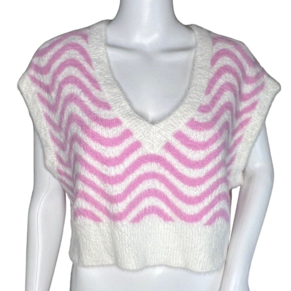 Kendall &‎ Kylie Sweater Womens Small White Pink Stripe Vest Fuzzy Edgy Preppy